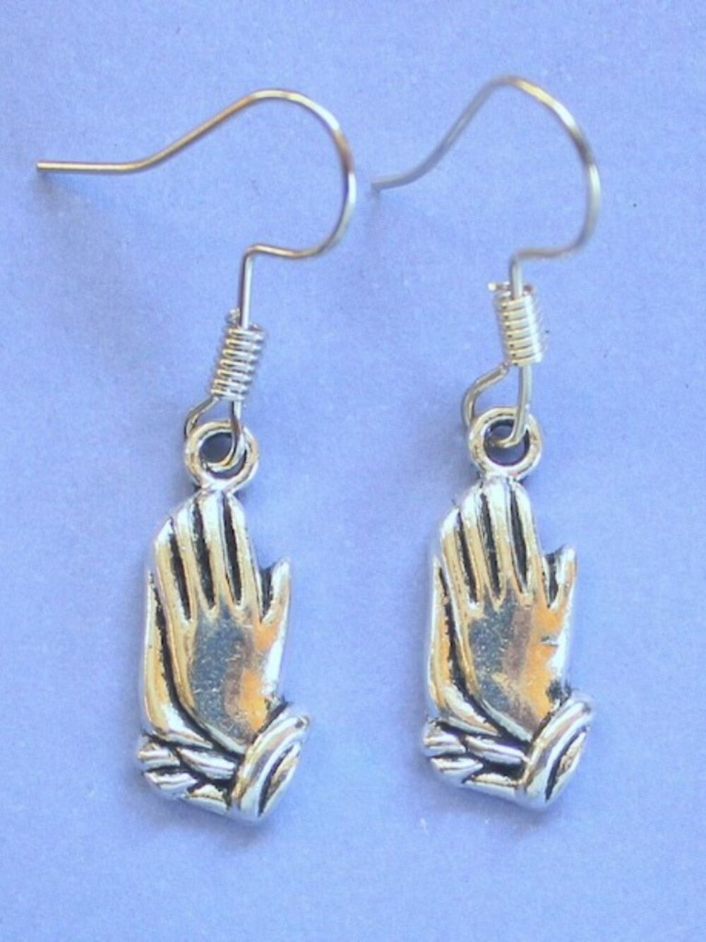 [BRAND NEW] Praying Hands Earrings Silver Color Dangle Earrings